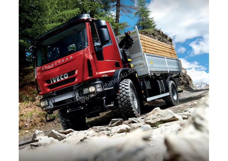 caption Iveco Eurocargo ML150 4x4 Sleeper Cab