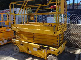 Haulotte Compact 12 - Electric Scissor Lift - picture0' - Click to enlarge