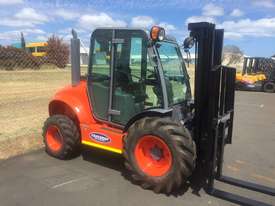 Ausa C250H rough terrain forklift - picture0' - Click to enlarge