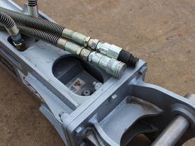 2.5-4.5T HYDRAULIC BREAKER  - picture2' - Click to enlarge