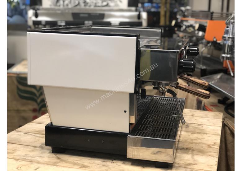 Used La Marzocco LINEA CLASSIC Coffee Machines in , Listed on Machines4u