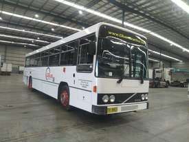 Volvo B10M - picture0' - Click to enlarge
