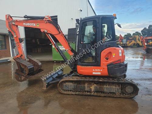 USED KUBOTA U55-4 EXCAVATOR WITH FULL A/C CABIN, HITCH, 4 BUCKETS AND LOW 425 HOURS