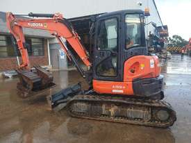 USED KUBOTA U55-4 EXCAVATOR WITH FULL A/C CABIN, HITCH, 4 BUCKETS AND LOW 425 HOURS - picture0' - Click to enlarge