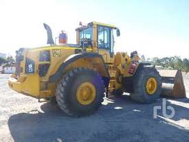VOLVO L220G Wheel Loader - picture1' - Click to enlarge