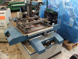 Neutron DK7740 Wire Cut Machine - picture1' - Click to enlarge