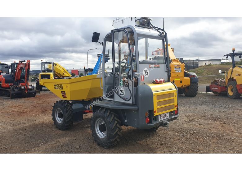 caption Wacker Neuson Site Dumper