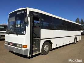 1994 Hino BUS - picture2' - Click to enlarge