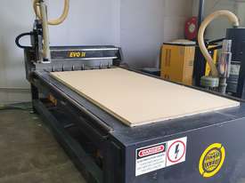 CNC router machine for sale - picture0' - Click to enlarge