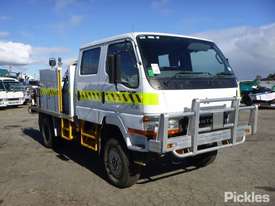 2001 Mitsubishi Canter FG637 - picture0' - Click to enlarge
