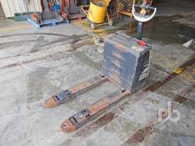CROWN WP3020 Electric Pallet Jack - picture0' - Click to enlarge