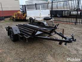 2010 Victorian Trailers - picture0' - Click to enlarge