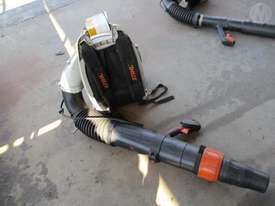 Stihl BR450C - picture1' - Click to enlarge