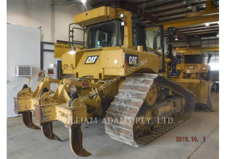 caption CATERPILLAR D6T LGP Track Type Tractors