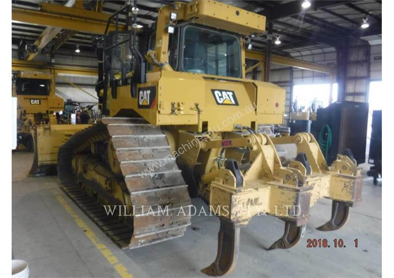 caption CATERPILLAR D6T LGP Track Type Tractors