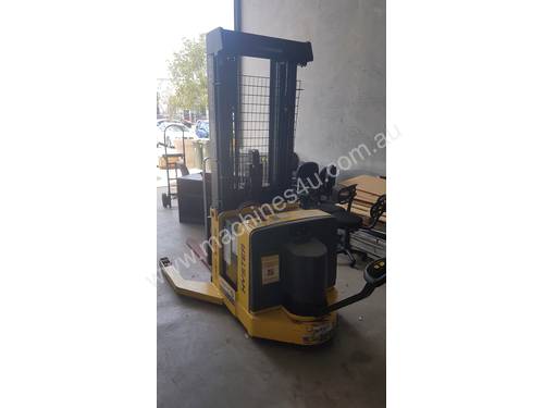 Hyster Walk Behind Forklift Reach Truck and Walk Behind Electric Pallet Jack COMBO