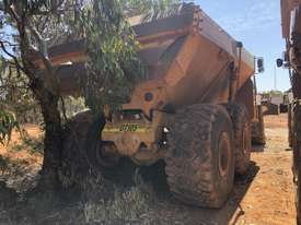 2000 Bell B40 Dump Truck - picture1' - Click to enlarge