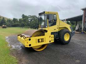 BOMAG BW 212D-3 SMOOTH DRUM ROLLER - picture0' - Click to enlarge
