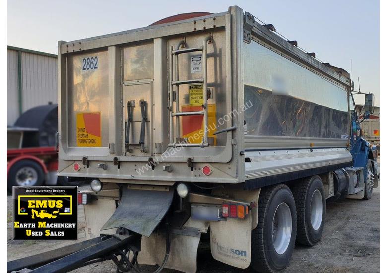 caption 2006 Sterling Alloy Tipper with Tefco Quad Alloy Trailer. TS496