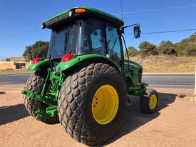 John Deere 5085M 2WD Tractor - picture2' - Click to enlarge