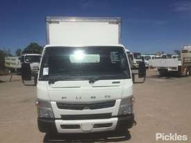 2014 Mitsubishi Canter - picture1' - Click to enlarge