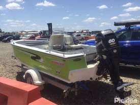 2010 Stacer 459 Barra Pro - picture2' - Click to enlarge