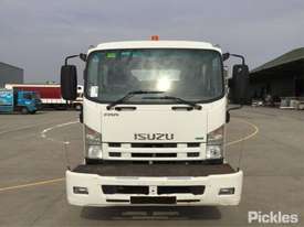 2012 Isuzu FRR500 - picture1' - Click to enlarge