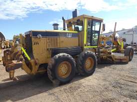 Caterpillar 140H Grader - picture2' - Click to enlarge
