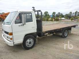 ISUZU NPR59L Table Top Truck - picture0' - Click to enlarge