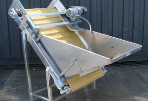 Stainless Steel Elevator Incline Conveyor - 1.3m high - Ohyama