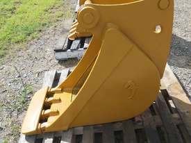 1999 450mm Jaws Bucket - NOW $660 GST inc. - picture2' - Click to enlarge