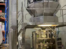 Packaging Machine  - picture0' - Click to enlarge