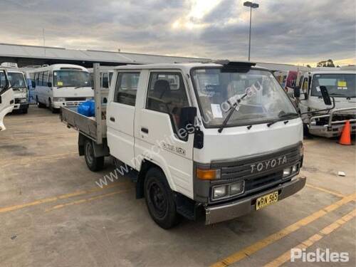 1990 Toyota Dyna 200