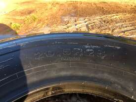 BKT tyres under a days use massive saving on 4 new tyres - picture2' - Click to enlarge