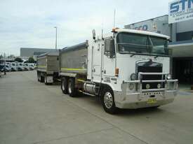 2002 KENWORTH K104 TIPPER - picture0' - Click to enlarge