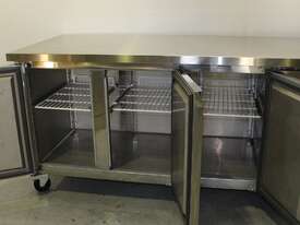 FED GN3100BT Undercounter Freezer - picture1' - Click to enlarge