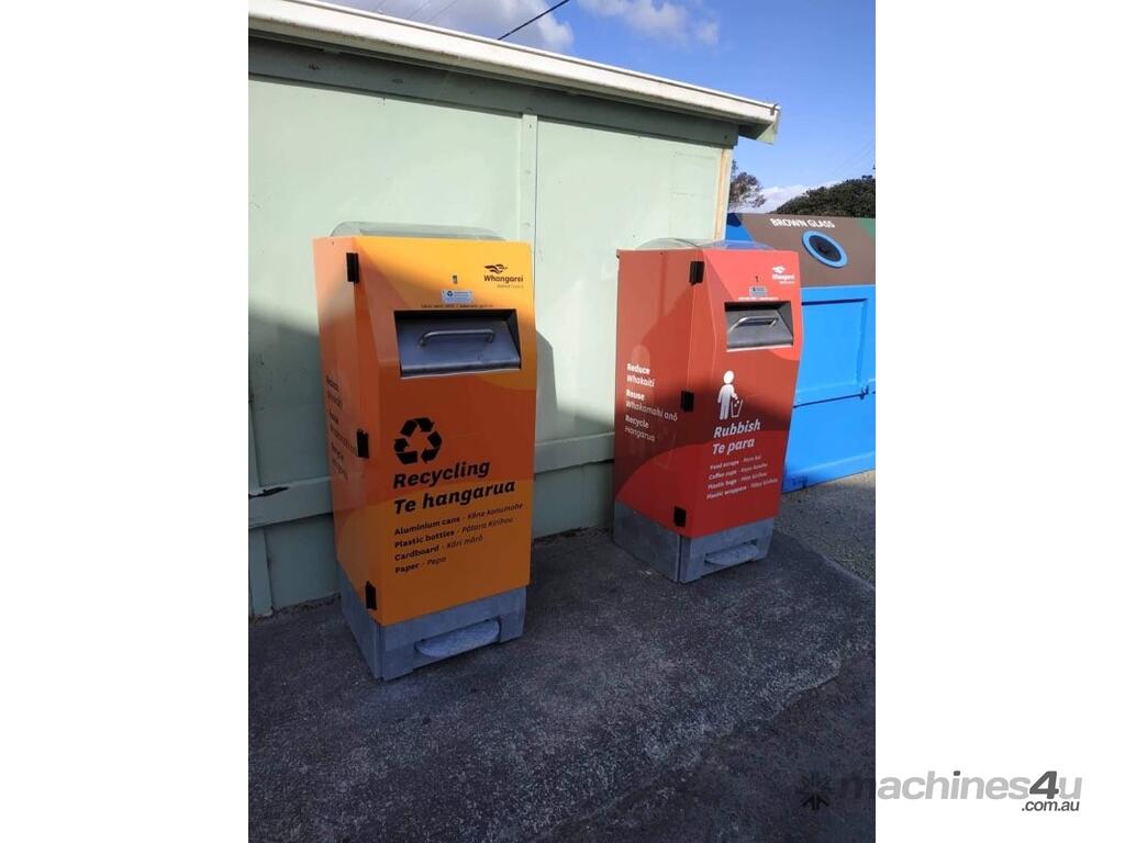 New 2020 orwak RAY Hands Free Solar Powered Waste Compactor Bin Outdoor Smart Bin Waste