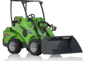 Avant 523 Articulated Compact Multipurpose Loader w Telescopic Boom