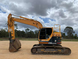 Hyundai ROBEX 235 LCR Tracked-Excav Excavator - picture0' - Click to enlarge