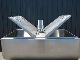 Jacketed Stainless Steel Tank Vat Food Grade - 1550L - Sunset Milk Cooler - picture2' - Click to enlarge