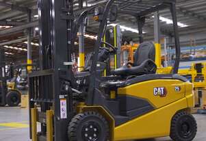 Next Gen Cat Electric 1-3.5 Tonne Forklifts