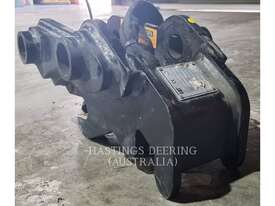 CATERPILLAR 301.TO.309.AND.BACKHOES Wt   Quick Coupler - picture0' - Click to enlarge