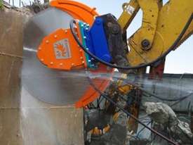 High Speed Concrete Saw - picture0' - Click to enlarge