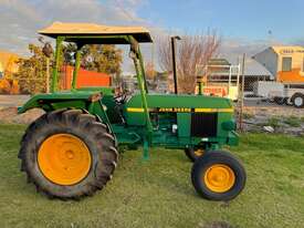 Tractor John Deere 1640 2WD 62HP - picture0' - Click to enlarge