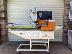 Table Top Horizontal Flow Wrap Machine - picture1' - Click to enlarge