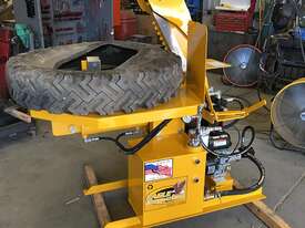 Eagle TC Gator Tyre Cutter - picture1' - Click to enlarge