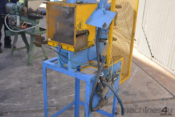 Terry AP95T500 PNEUMATIC AIR PRESS on stand with guards