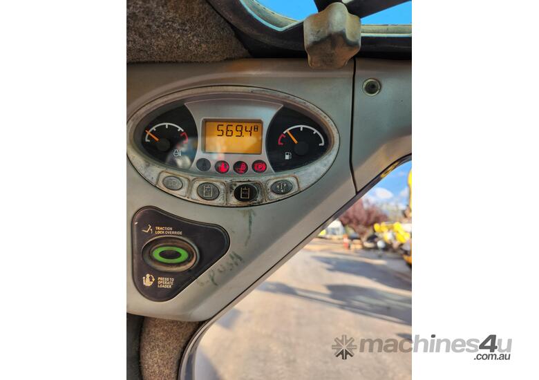 caption Skid Steer Bobcat S100 WITH TRAILER