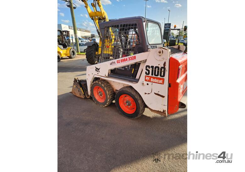 caption Skid Steer Bobcat S100 WITH TRAILER