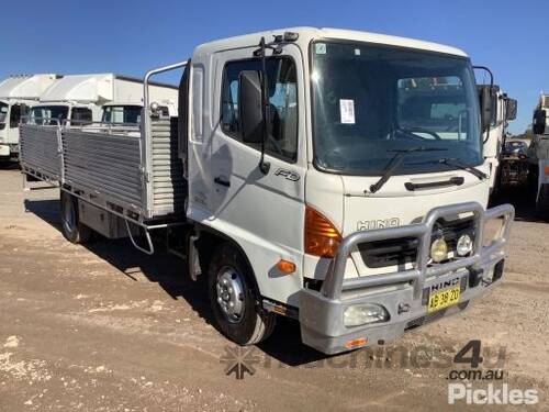 2004 Hino FD1J